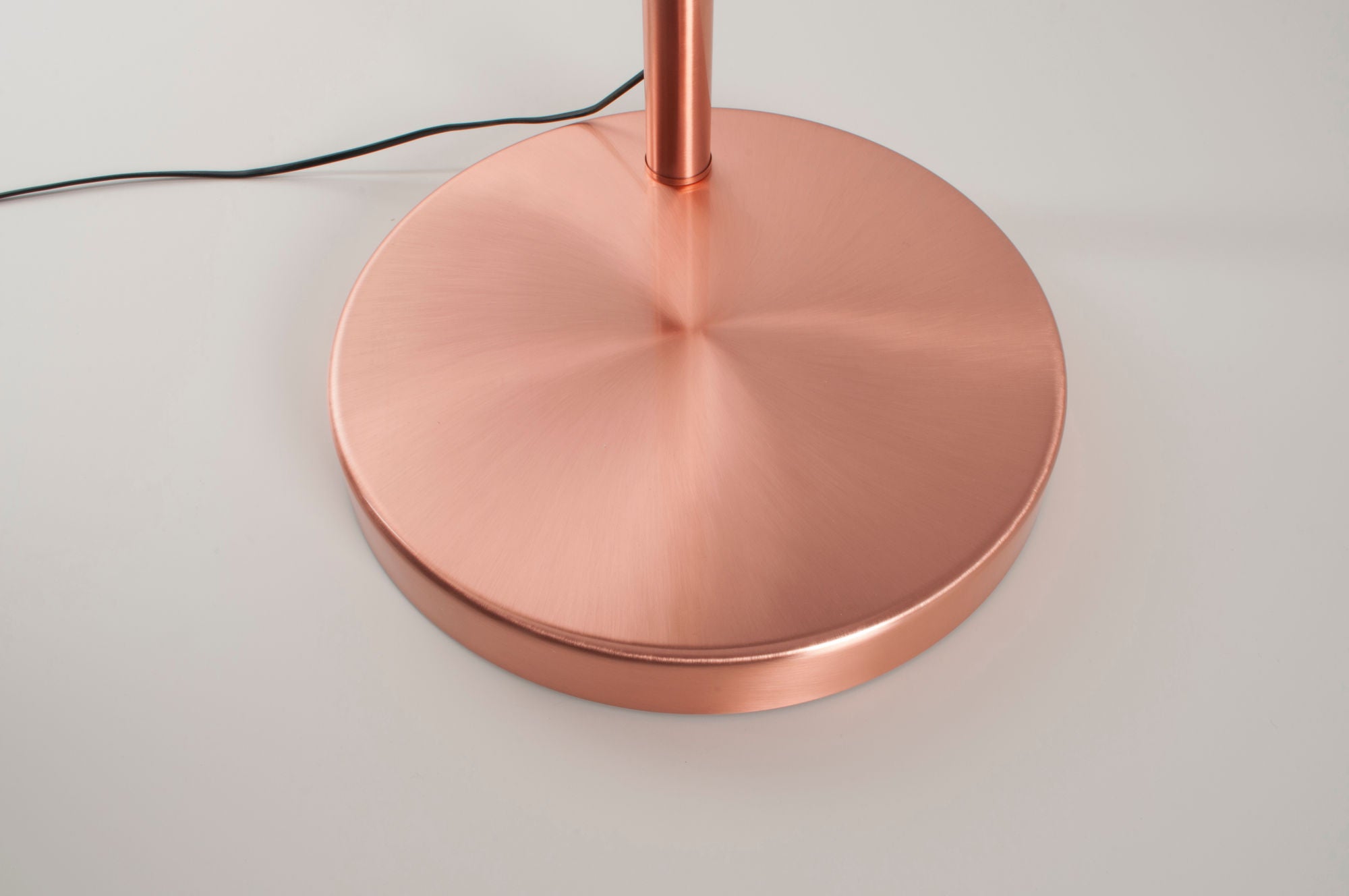 Zuiver Metal Bow Copper Floor Lamp